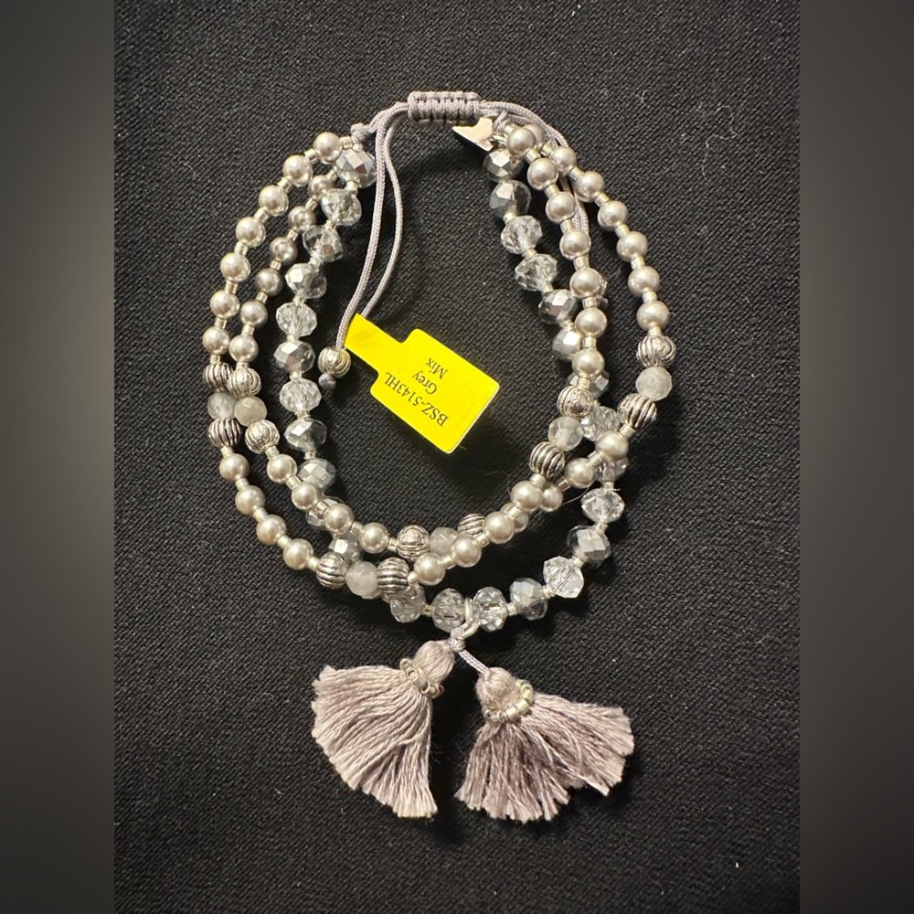 Chan Luu Silver and Gray Beaded Bracelet